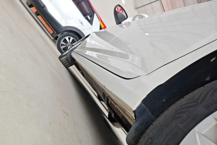 Used Volkswagen Lavida 2021 1.5L Automatic Comfort Edition Left Side Sill
