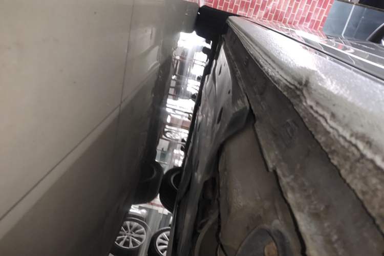 Used Volkswagen Lavida 2021 280TSI DSG Comfort Edition Left Side Sill