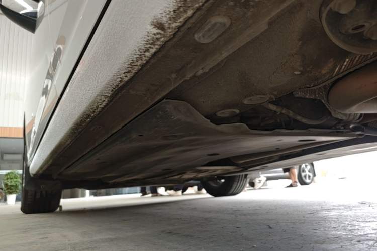 Used Volkswagen Lavida 2021 280TSI DSG Comfort Edition Left Side Sill