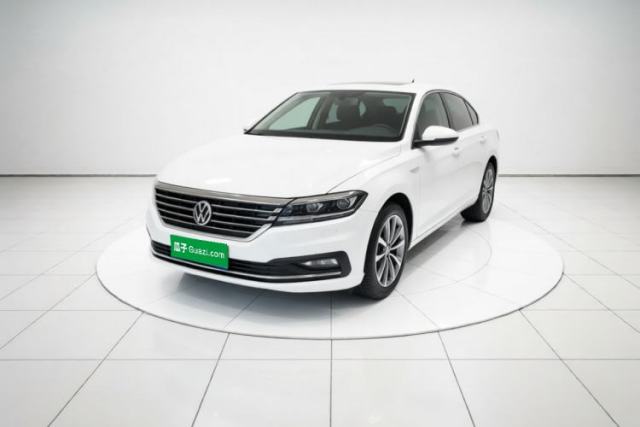 Ojetý Volkswagen Lavida 2021 1.5L Automatic Vision Edition