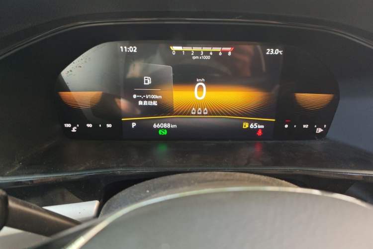 Used Volkswagen Lavida 2021 1.5L Automatic Comfort Edition Odometer Close Up