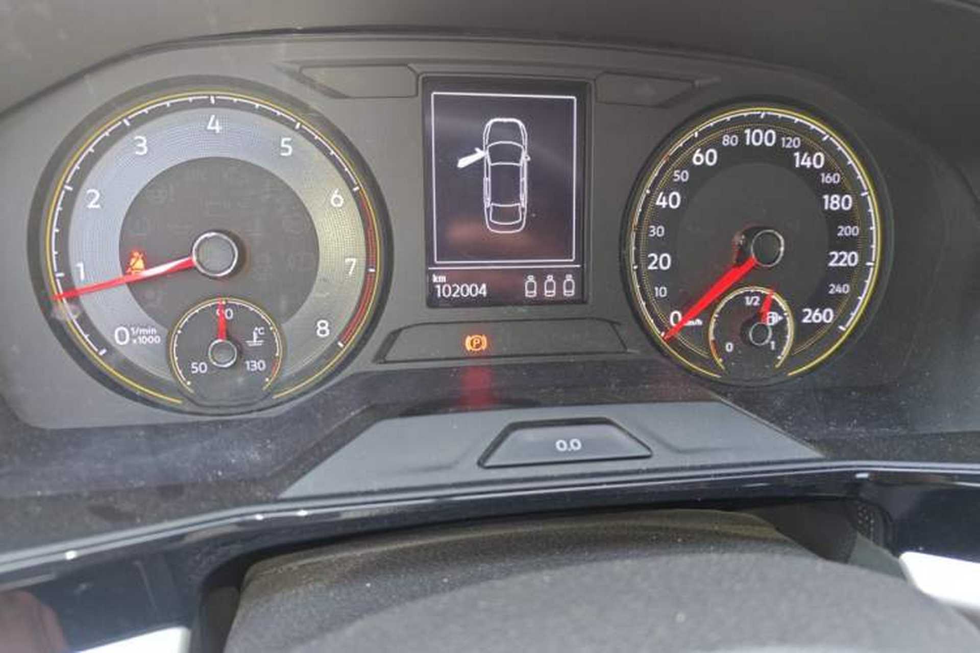 Used Volkswagen Lavida 2021 1.5L Automatic Comfort Edition Odometer Close Up