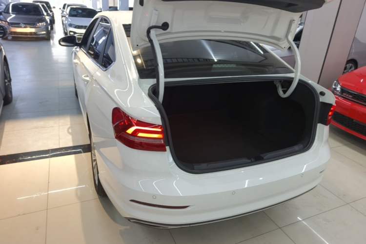 Used Volkswagen Lavida 2021 280TSI DSG Comfort Edition Rear Left 45 Deg
