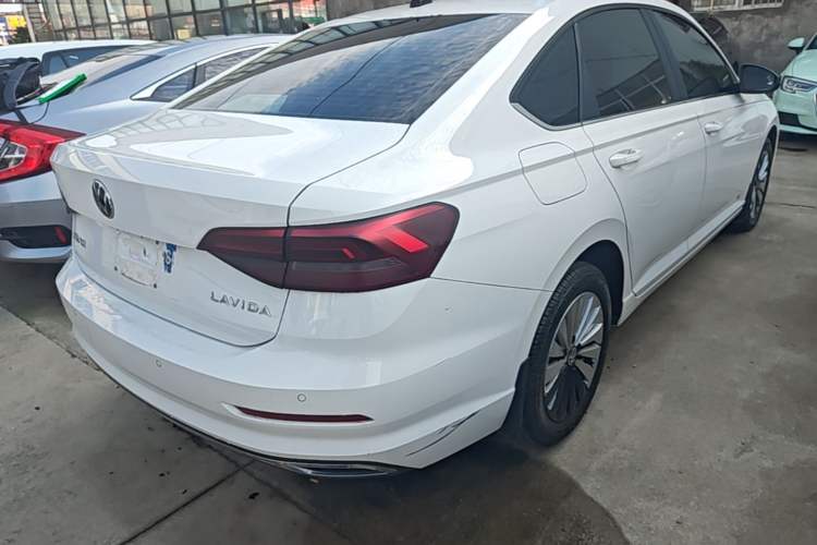 Used Volkswagen Lavida 2021 1.5L Automatic Vision Edition Rear Right 45 Deg
