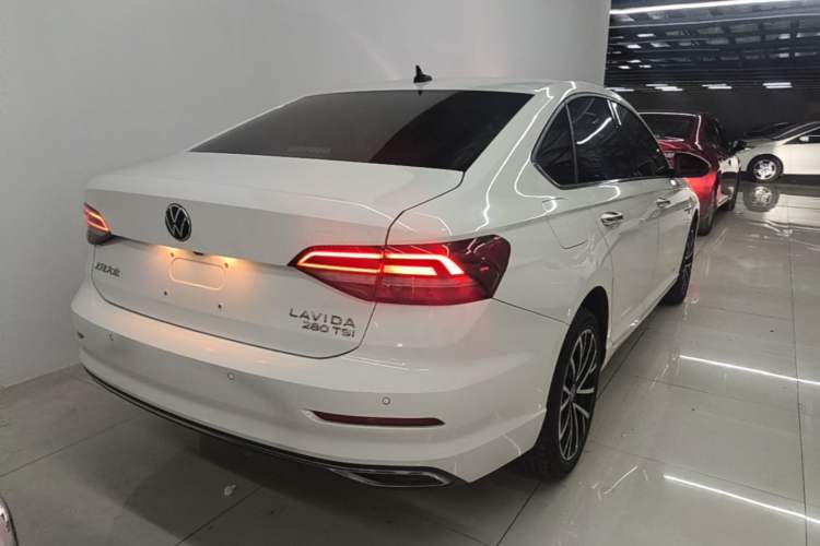 Used Volkswagen Lavida 2021 280TSI DSG Luxury Edition Rear Right 45 Deg