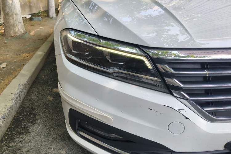 Used Volkswagen Lavida 2021 280TSI DSG Comfort Edition Right Front Headlight