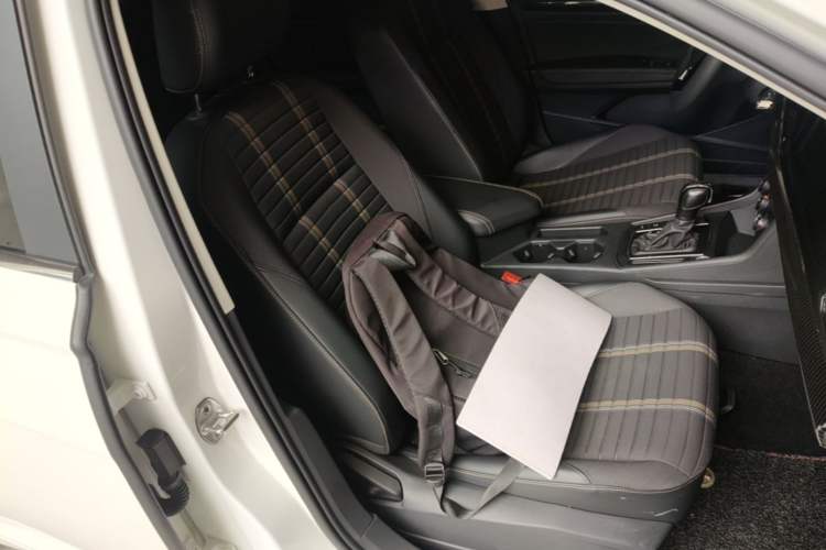 Used Volkswagen Lavida 2021 280TSI DSG Comfort Edition Right Front Seat