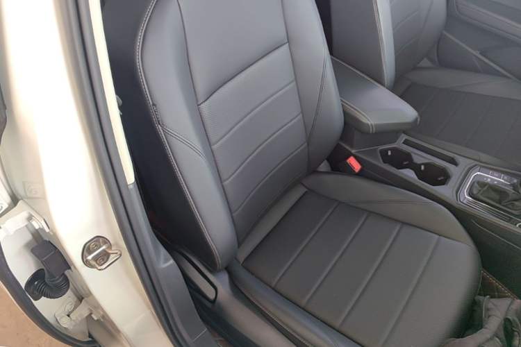 Used Volkswagen Lavida 2021 1.5L Automatic Comfort Edition Right Front Seat