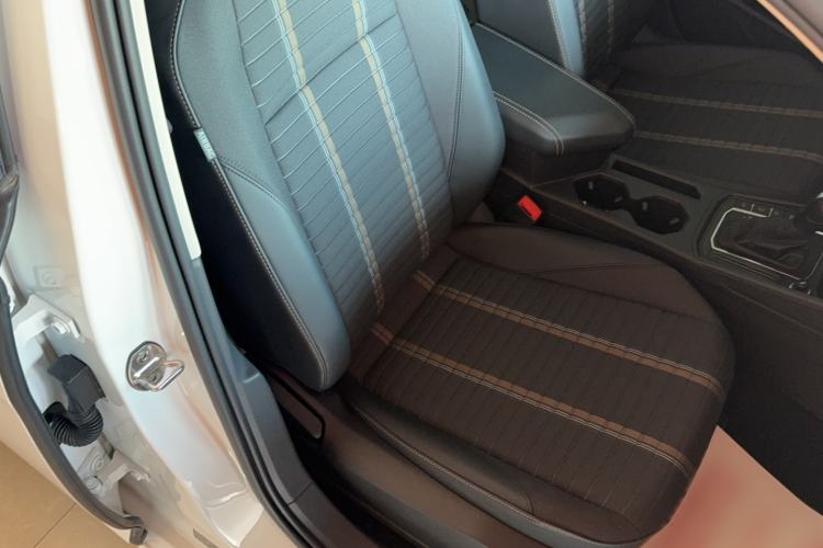 Used Volkswagen Lavida 2021 280TSI DSG Comfort Edition Right Front Seat