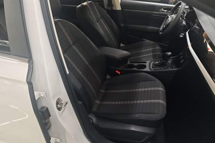 Used Volkswagen Lavida 2021 280TSI DSG Comfort Edition Right Front Seat