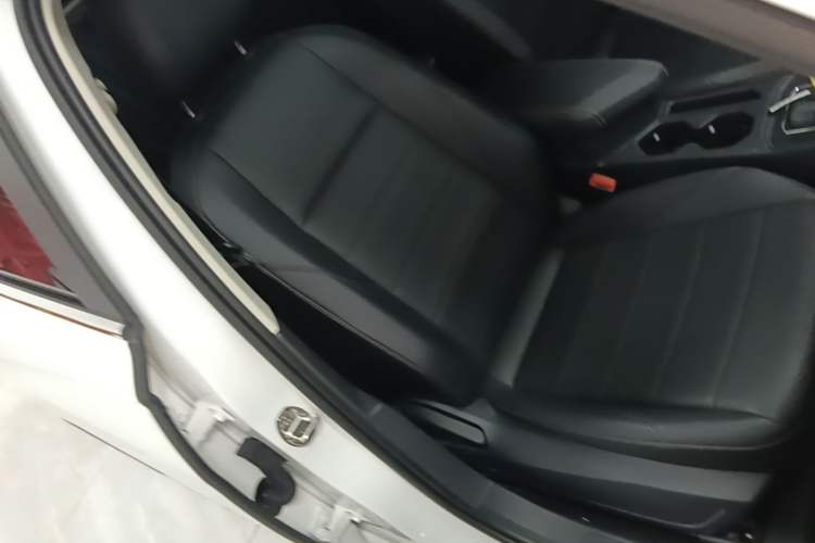 Used Volkswagen Lavida 2021 1.5L Automatic Comfort Edition Right Front Seat