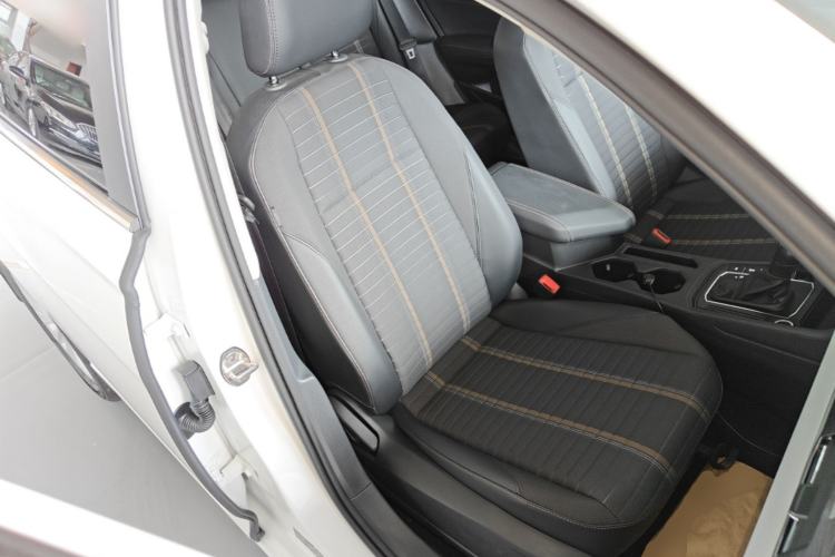 Used Volkswagen Lavida 2021 280TSI DSG Comfort Edition Right Front Seat