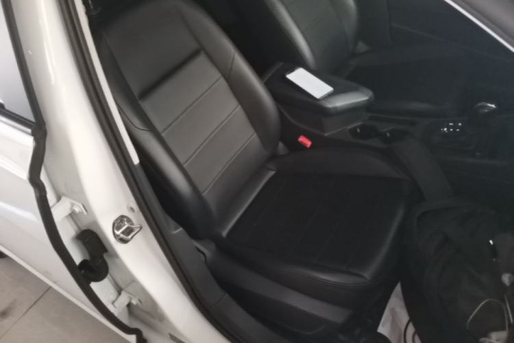 Used Volkswagen Lavida 2021 1.5L Automatic Fashion Edition Right Front Seat