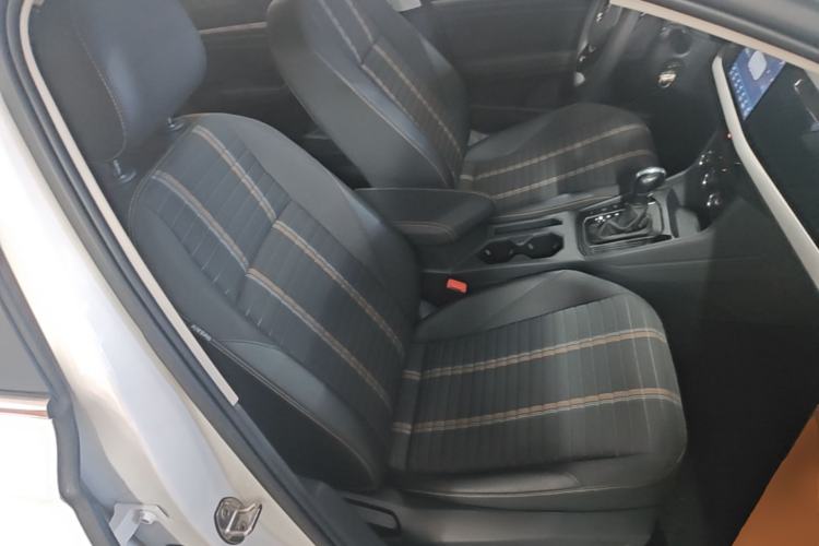 Used Volkswagen Lavida 2021 280TSI DSG Comfort Edition Right Front Seat