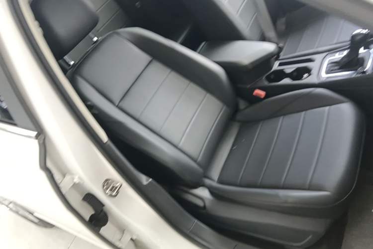 Used Volkswagen Lavida 2021 1.5L Automatic Comfort Edition Right Front Seat