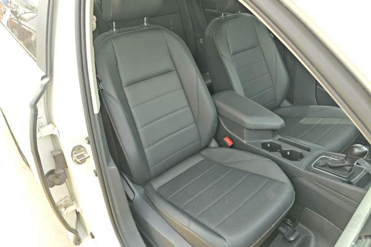 Used Volkswagen Lavida 2021 1.5L Automatic Comfort Edition Right Front Seat