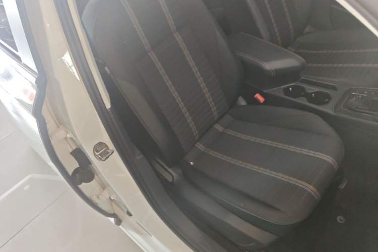Used Volkswagen Lavida 2021 280TSI DSG Comfort Edition Right Front Seat