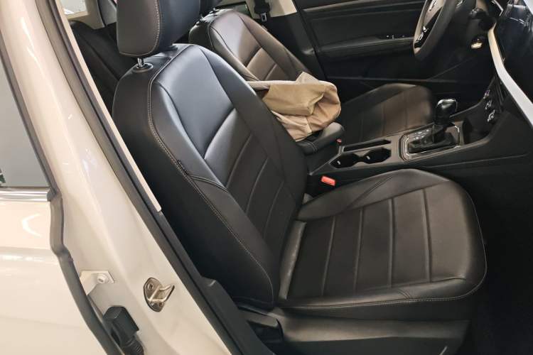 Used Volkswagen Lavida 2021 1.5L Automatic Comfort Edition Right Front Seat