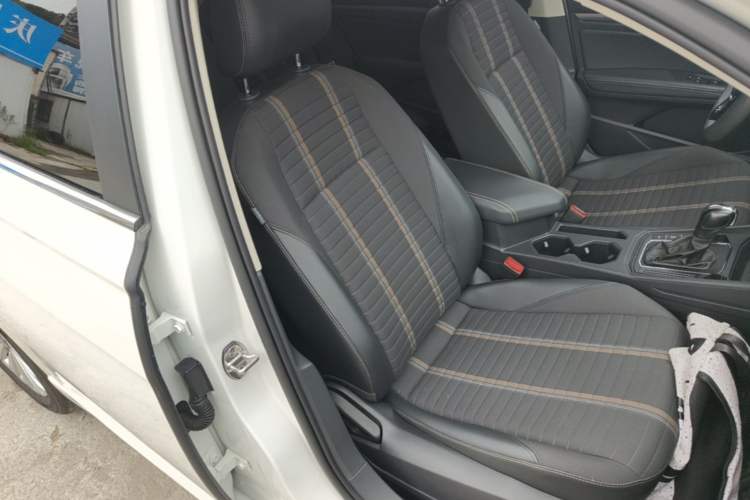 Used Volkswagen Lavida 2021 280TSI DSG Comfort Edition Right Front Seat