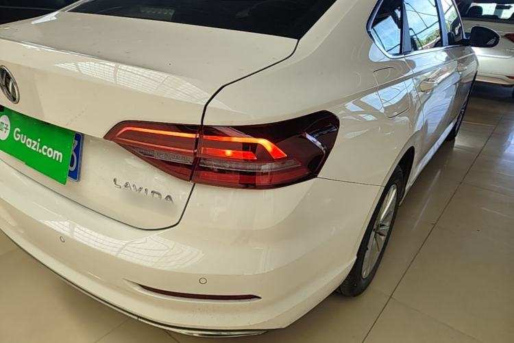 Used Volkswagen Lavida 2021 280TSI DSG Comfort Edition Right Rear Taillight