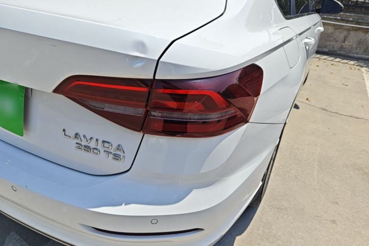 Used Volkswagen Lavida 2021 280TSI DSG Comfort Edition Right Rear Taillight
