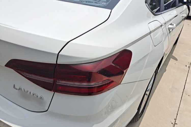 Used Volkswagen Lavida 2021 280TSI DSG Comfort Edition Right Rear Taillight