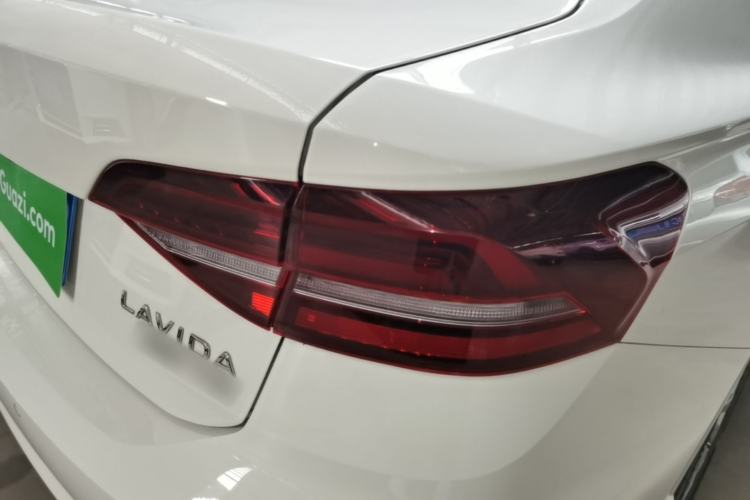 Used Volkswagen Lavida 2021 280TSI DSG Comfort Edition Right Rear Taillight