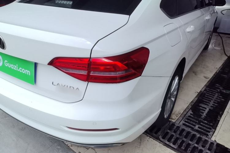 Used Volkswagen Lavida 2021 280TSI DSG Comfort Edition Right Rear Taillight