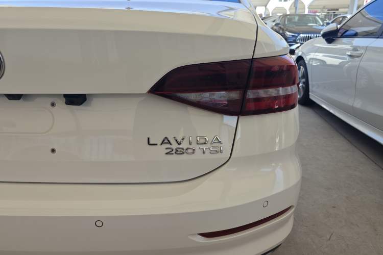 Used Volkswagen Lavida 2021 280TSI DSG Comfort Edition Right Rear Taillight