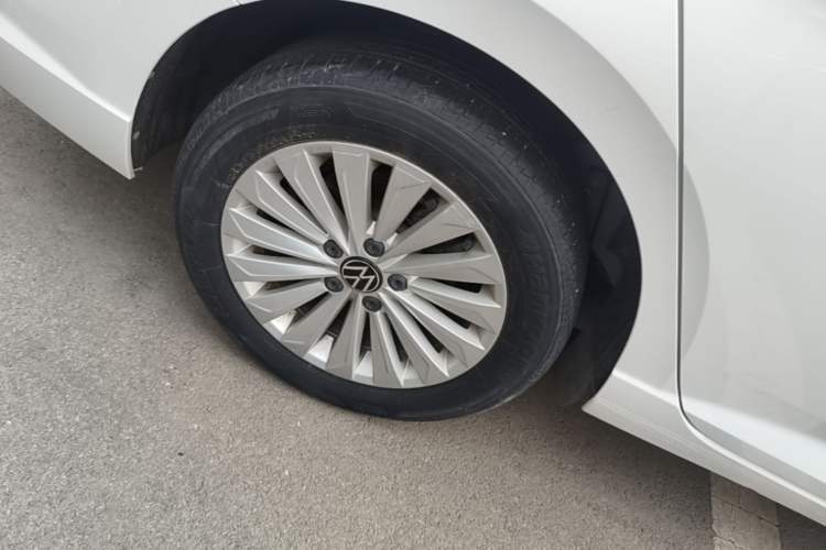 Used Volkswagen Lavida 2021 280TSI DSG Comfort Edition Right Rear Wheel Hub