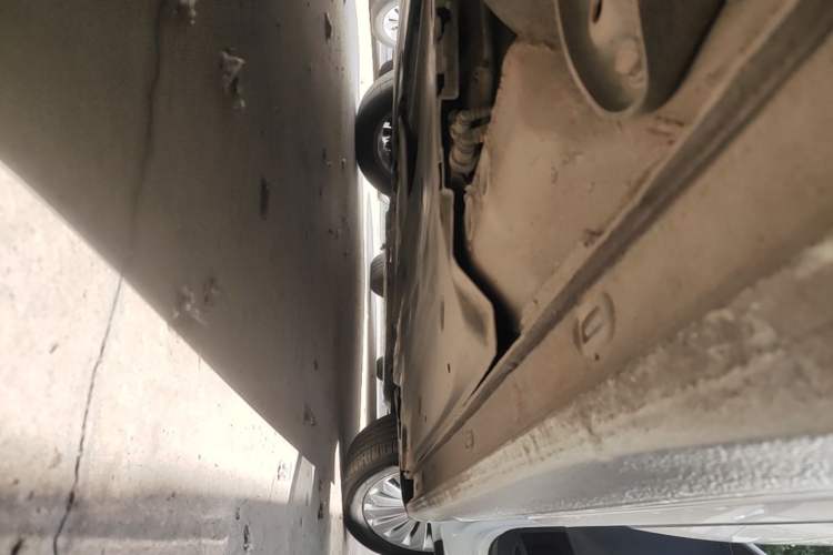 Used Volkswagen Lavida 2021 280TSI DSG Comfort Edition Right Side Sill