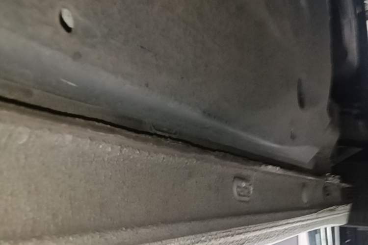 Used Volkswagen Lavida 2021 1.5L Automatic Comfort Edition Right Side Sill