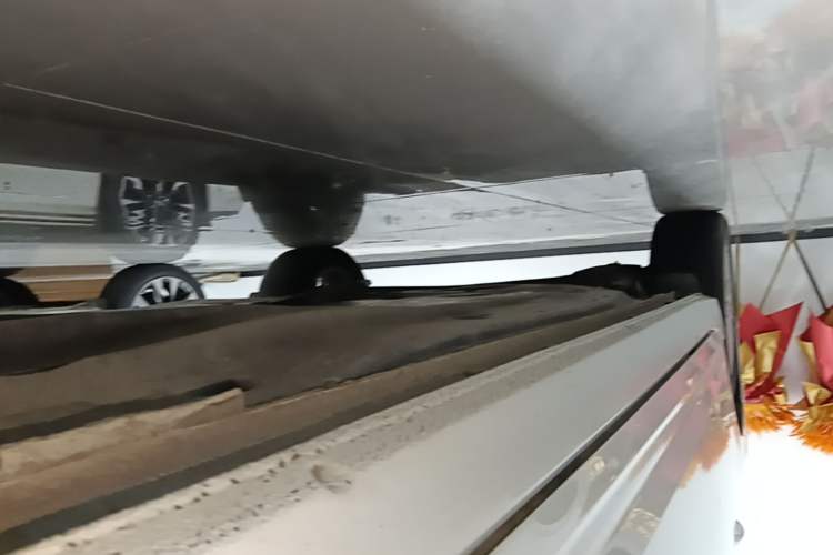 Used Volkswagen Lavida 2021 1.5L Automatic Comfort Edition Right Side Sill