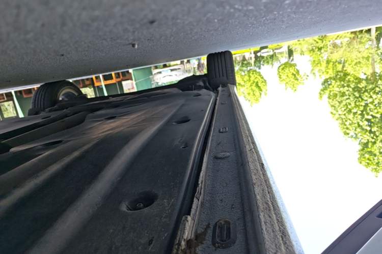 Used Volkswagen Lavida 2021 280TSI DSG Comfort Edition Right Side Sill
