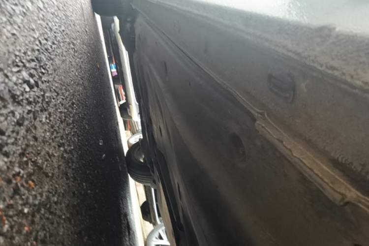 Used Volkswagen Lavida 2021 280TSI DSG Comfort Edition Right Side Sill