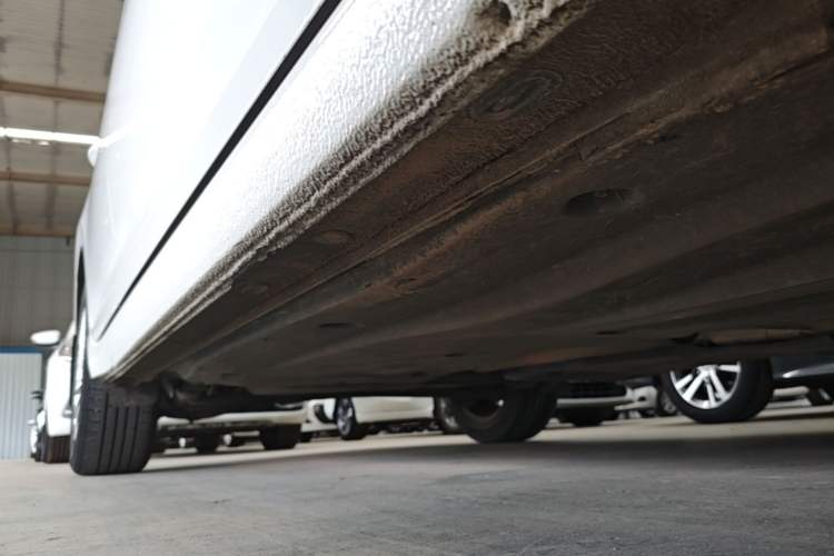 Used Volkswagen Lavida 2021 280TSI DSG Comfort Edition Right Side Sill
