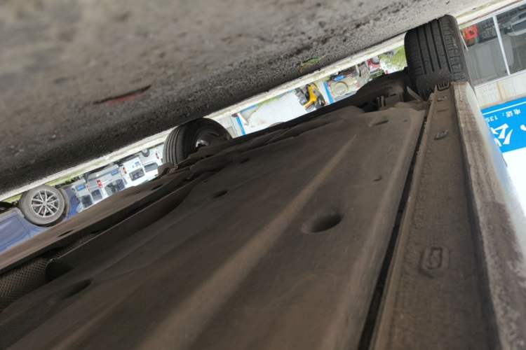 Used Volkswagen Lavida 2021 280TSI DSG Comfort Edition Right Side Sill