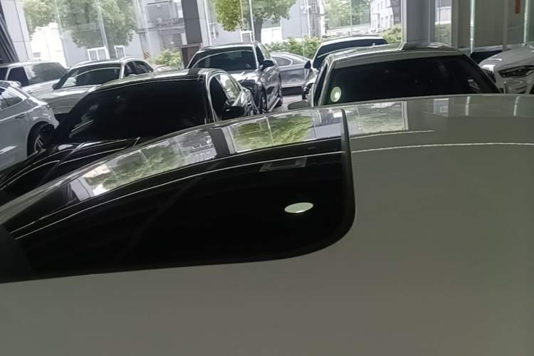 Used Volkswagen Lavida 2021 1.5L Automatic Comfort Edition Roof