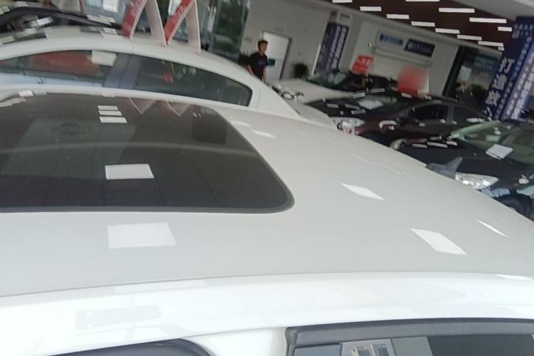 Used Volkswagen Lavida 2021 1.5L Automatic Comfort Edition Roof