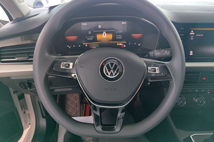 Used Volkswagen Lavida 2021 1.5L Automatic Comfort Edition Steering Wheel