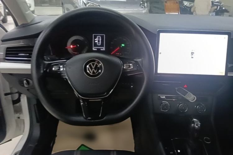 Used Volkswagen Lavida 2021 1.5L Automatic Vision Edition Steering Wheel