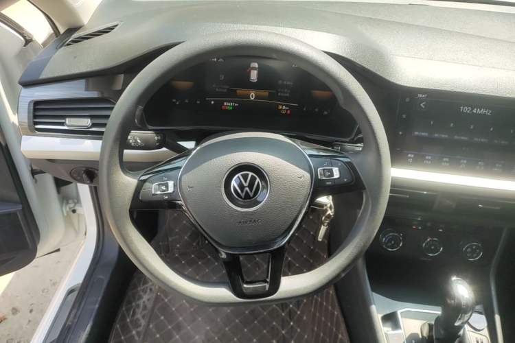 Used Volkswagen Lavida 2021 280TSI DSG Comfort Edition Steering Wheel