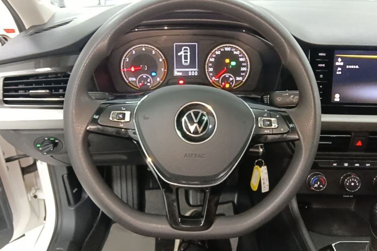 Used Volkswagen Lavida 2021 1.5L Automatic Comfort Edition Steering Wheel