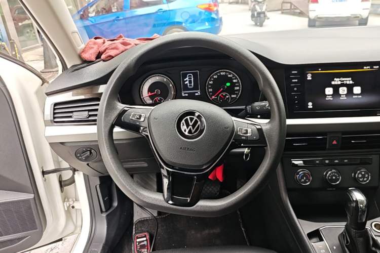 Used Volkswagen Lavida 2021 1.5L Automatic Comfort Edition Steering Wheel