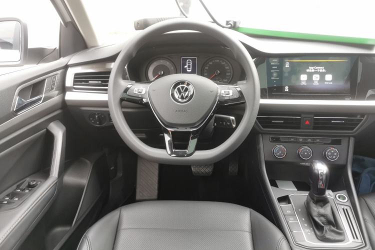 Used Volkswagen Lavida 2021 1.5L Automatic Comfort Edition Steering Wheel