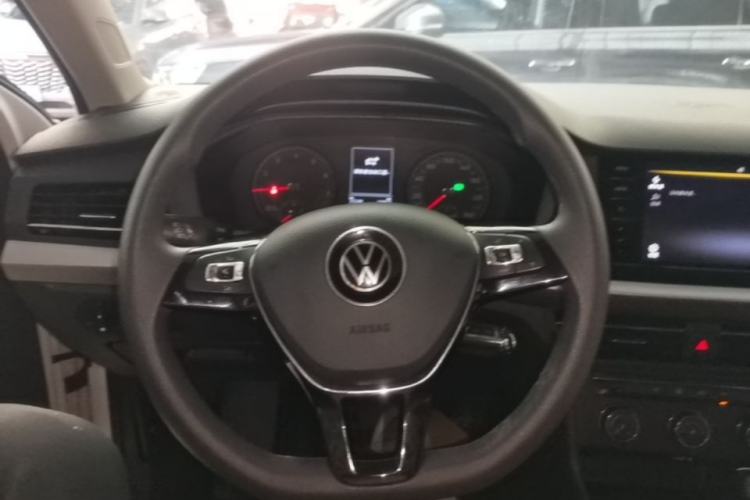 Used Volkswagen Lavida 2021 1.5L Automatic Fashion Edition Steering Wheel