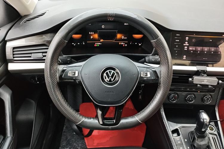 Used Volkswagen Lavida 2021 1.5L Automatic Comfort Edition Steering Wheel