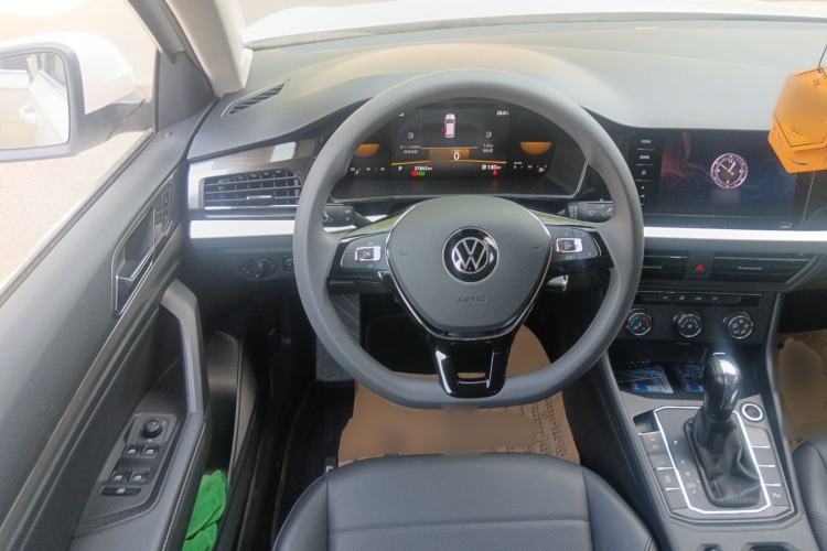 Used Volkswagen Lavida 2021 1.5L Automatic Comfort Edition Steering Wheel