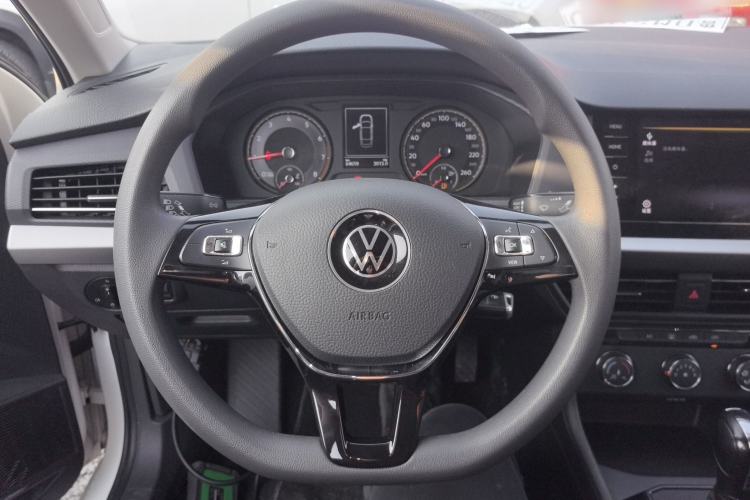 Used Volkswagen Lavida 2021 1.5L Automatic Fashion Edition Steering Wheel