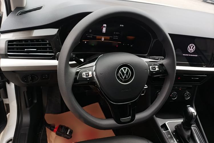 Used Volkswagen Lavida 2021 1.5L Automatic Comfort Edition Steering Wheel